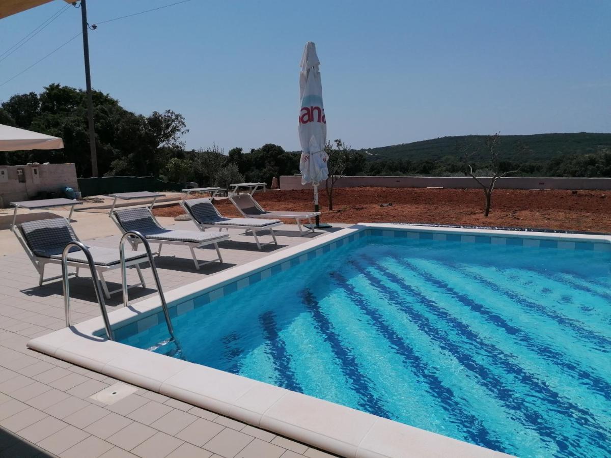 House With Pool Villa Mali Losinj Luaran gambar