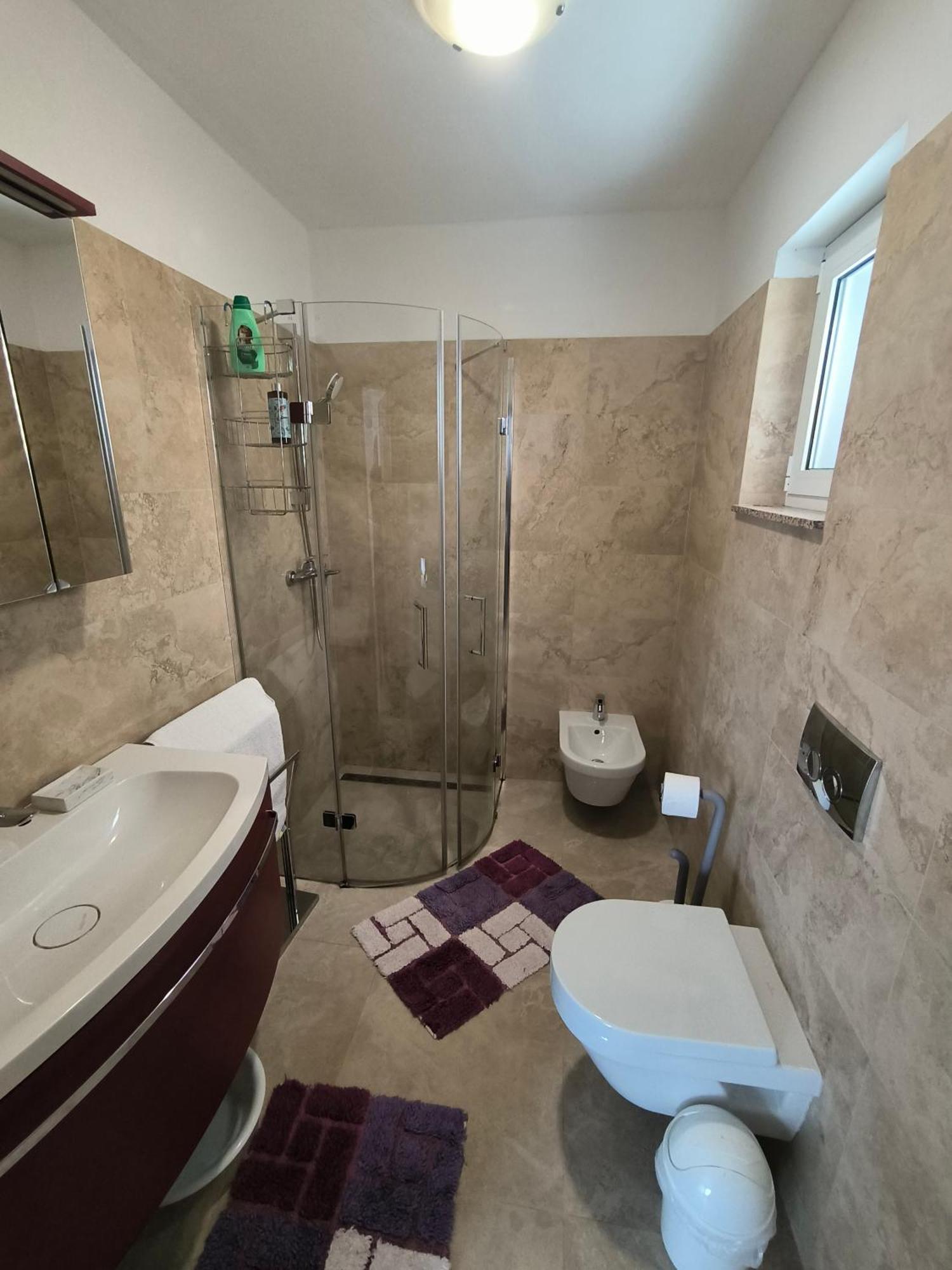 House With Pool Villa Mali Losinj Luaran gambar